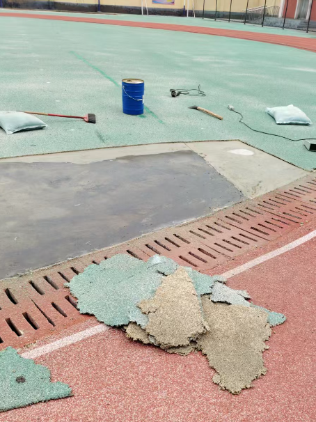 丰台球场翻新维修补、球场翻新修补改造